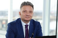 Jovanović: "U trenutku kada se ceo svet takmiči za liderstvo u eri veštačke inteligencije, Srbija postavlja ambiciozne ciljeve"