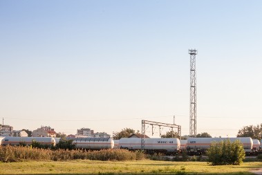 Imamo energenata za tri meseca - Vučić: "Rezervoari u Srbiji puni 'do čepa'"