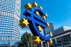 ECB zadržala tri ključne kamatne stope, ali upozorava na krizu 