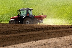 "Uništavaju nam polja, a biće još gore" - hrvatski poljoprivrednici u velikoj nevolji