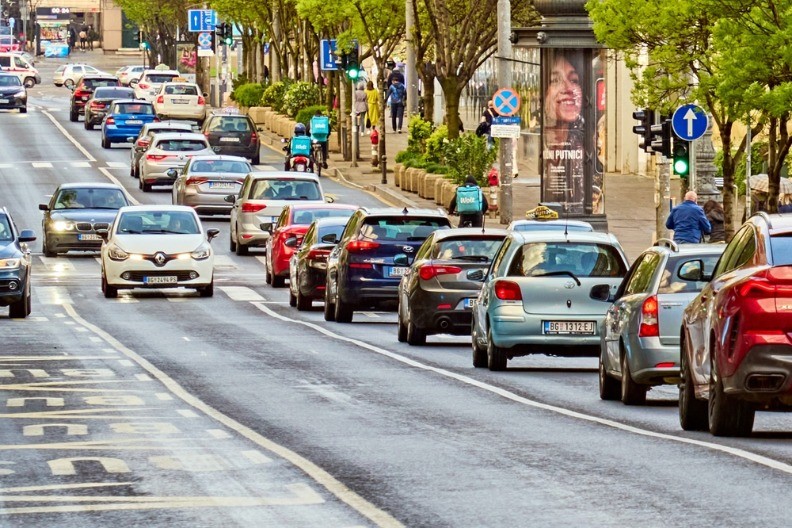 Kako uštedeti gorivo tokom vožnje - da li znate koliko dodatnih 100 kg povećava potrošnju?