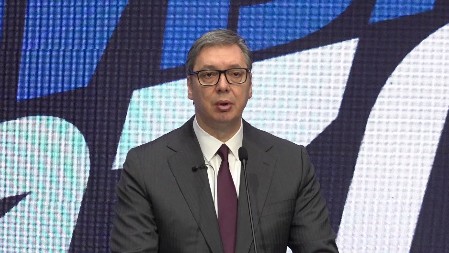 Vučić predstavlja nacionalnu strategiju "Srbija 2030" - "Moramo da donosimo strategijske odluke"