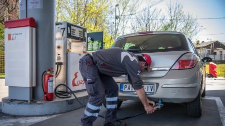Promene na pumpama - Vlada Srbije smanjila akcize na gorivo