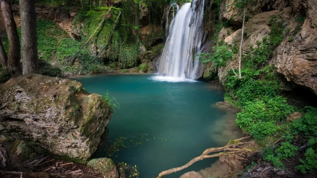 Prirodni raj kod planine Miroč - vodopad, jezero, noćenje može da se nađe i za 2.000 dinara 