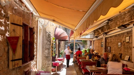 Sezonci mogu da zarade do 3.000 evra, ali Hrvatska menja pravila