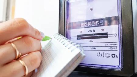 Strujomer vrti ko ringišpil - nekoliko kućnih uređaja vam izbacuje desetine hiljada dinara iz džepa 