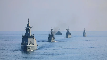 Tenzije na ključnom plovnom putu - prevaranti traže kriptovalute za prolaz