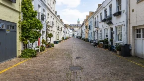 Kuća od dva metra vredi čitavo bogatstvo - 1,2 miliona funti 