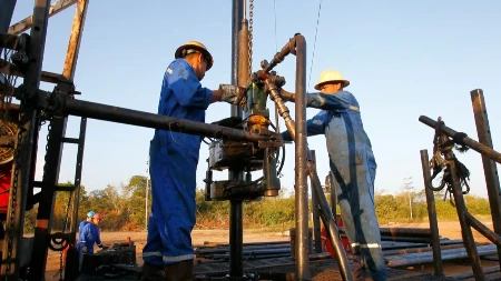 Kad je gusto, nema sankcija - SAD opet odobrile prodaju ruske nafte