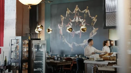 Umesto konferencijskog stola - opuštena trpeza: Evo gde se prave najbolji poslovni planovi!