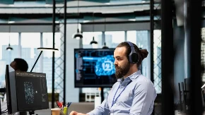 Ovi poslovi su prvi na udaru veštačke inteligencije - stiže i dobra vest za zaposlene