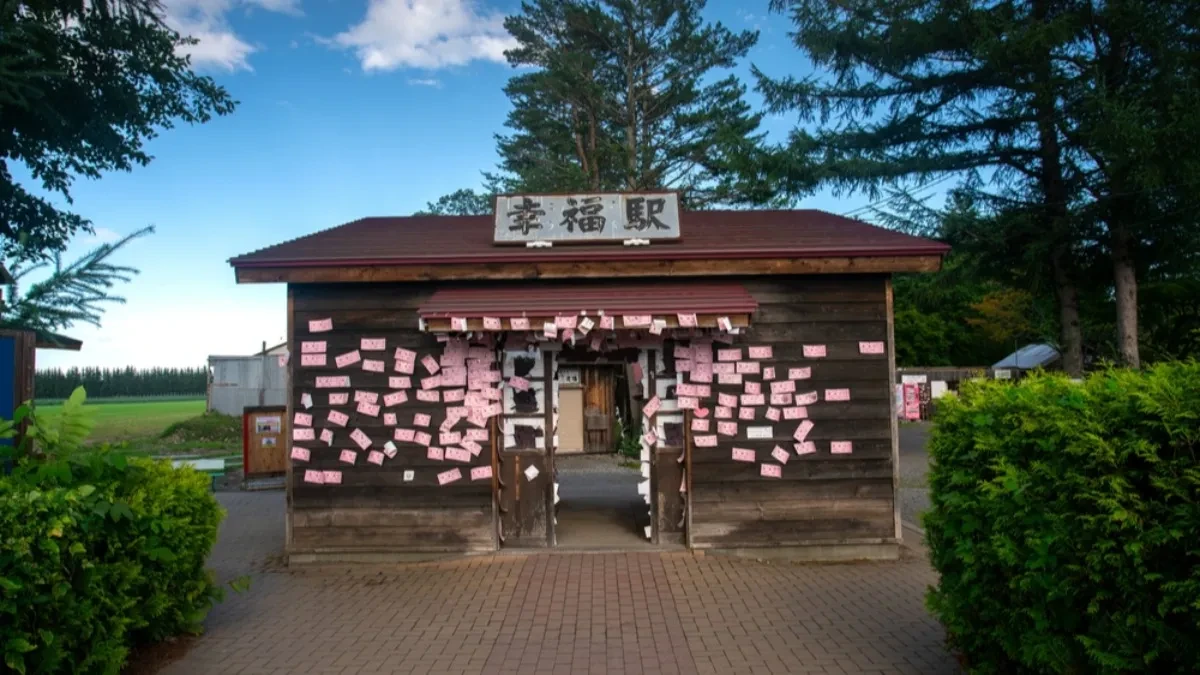 Napuštenu železničku stanicu svake godine poseti 100.000 ljudi, i postoji zanimljiv razlog