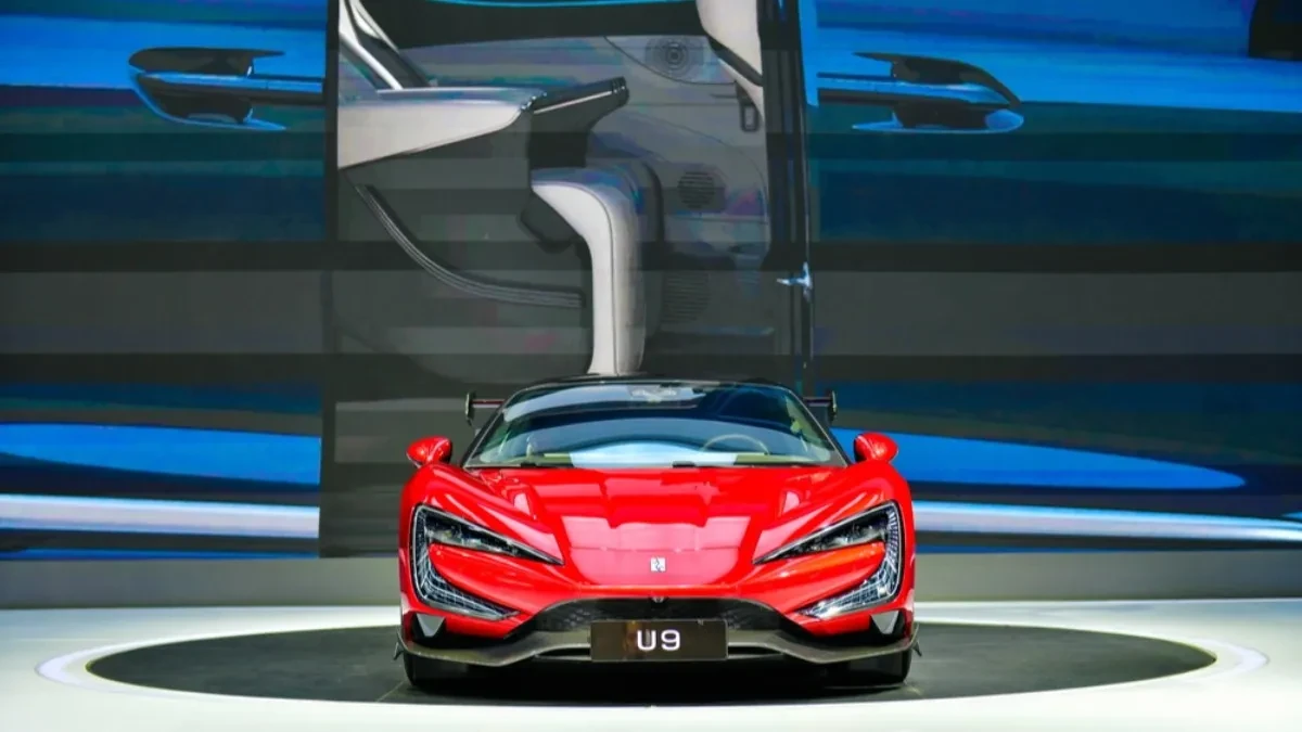 Ima samo 30 primeraka - kineski super automobil, najskuplji BYD u istoriji