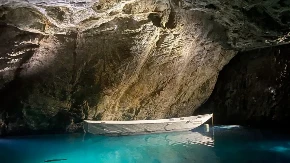 Ulaz 12 evra - najveće podzemno jezero u Evropi koje služi kao koncertna dvorana
