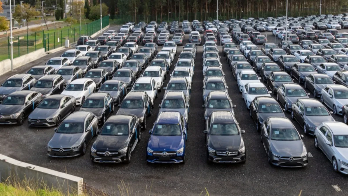 Auto-industrija pred kolapsom - Nemci gase 225.000 radnih mesta