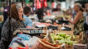 Cene voća i povrća u Srbiji ponovo se menjaju - šta je poskupelo, a šta pojeftinilo
