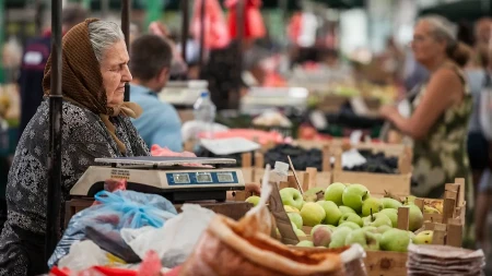 Cene voća i povrća u Srbiji ponovo se menjaju - šta je poskupelo, a šta pojeftinilo