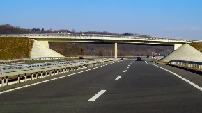 Srbija među liderima po izgradnji puteva u regionu - do kraja godine 1.200 km auto-puteva