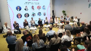 Održana konferencija "Nijedna mama nije sama" - država stub majkama sa bolesnom decom i osobama sa invaliditetom