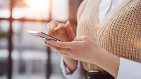 MUP poslao upozorenje - građanima Srbije masovno stižu lažne SMS poruke 