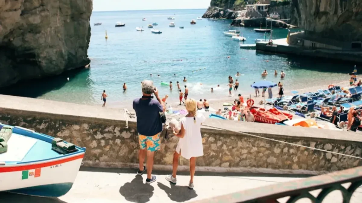 Prvi Talas turista je krenuo - razlike u cenama u Grčkoj, Hrvatskoj i Crnoj Gori su velike