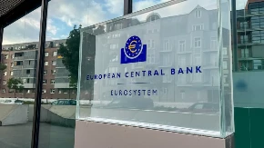Evropska centralna banka "češlja" knjige 20 banaka