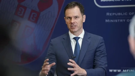 Javni dug 43,7 odsto BDP, Srbija među stabilnijim ekonomijama u Evropi, poručuje Mali