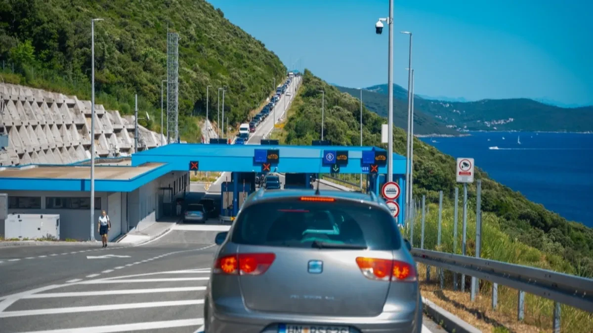 "Namerno nas zadržavaju" - Bosanac besan posle putovanja u Hrvatsku, dva sata za 500 metara