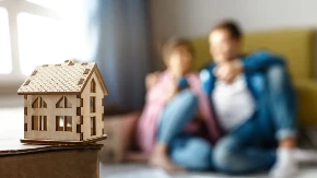 Kupili kuću za samo jedan evro, sada za noćenje traže više od 100