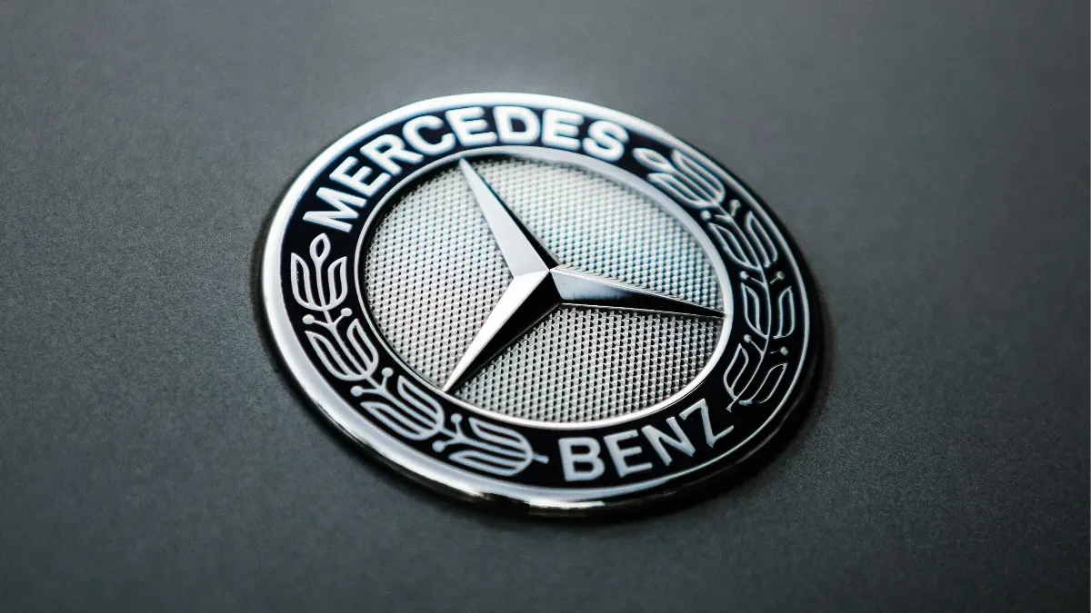 Mercedes pod pritiskom - loša godina, loši prihodi, radnicima odložena isplata dodatka 
