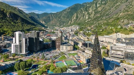 Njeni stanovnici žive od stočarstva i bankarstva - jedna od najmanje posećenih zemalja vapi za turistima