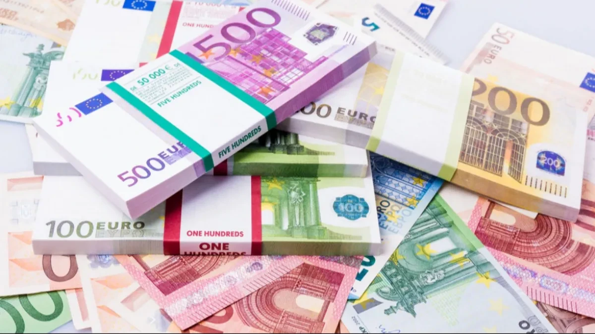 Javni dug Srbije u padu - udeo u BDP-u značajno smanjen