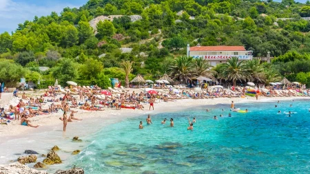 "Omiljeni turisti nam okreću leđa, pronašli su jeftinija mesta" - Hrvati u panici