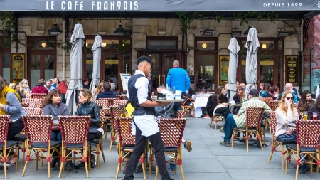 Voda šest evra, ručak papreno skup - turisti upoređuju Hrvatsku, Francusku i Grčku