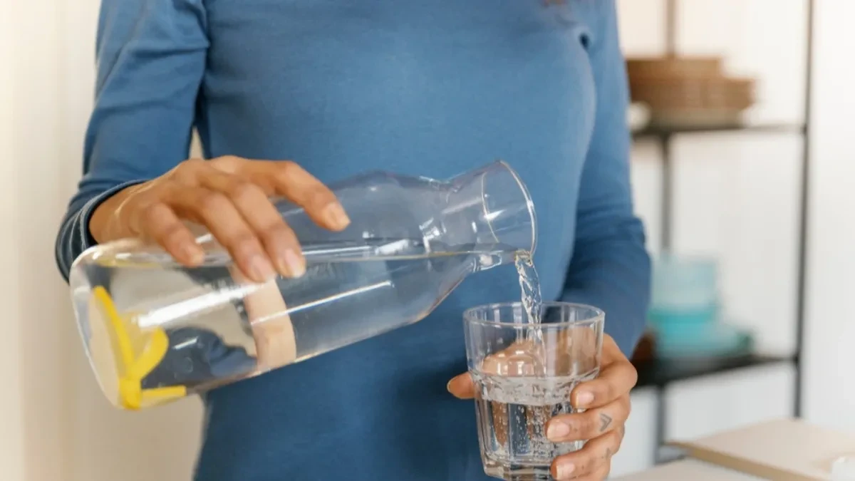 Koliko mikroplastike zapravo popijemo? Prvi rezultati pokazali šta se nalazi u vodi iz česme
