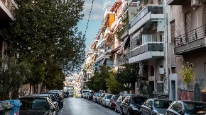 Nekretnina u Grčkoj kao investicija - da li je bolje kupiti apartman na moru ili stan u gradu