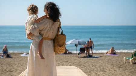 Putujete na more sa detetom - kada vam treba saglasnost kod notara i koliko košta ovaj papir