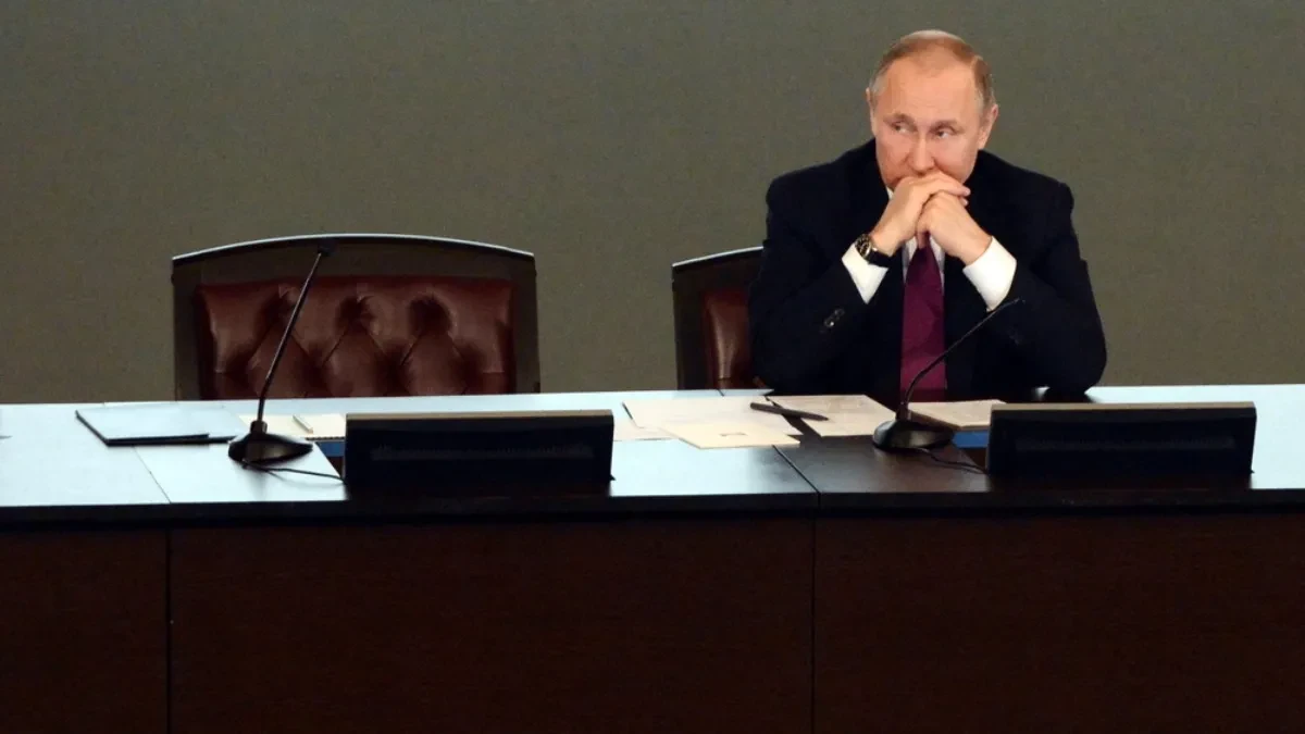 Putinov najveći izvor novca ponovo na meti - EU ograničila rusku naftu