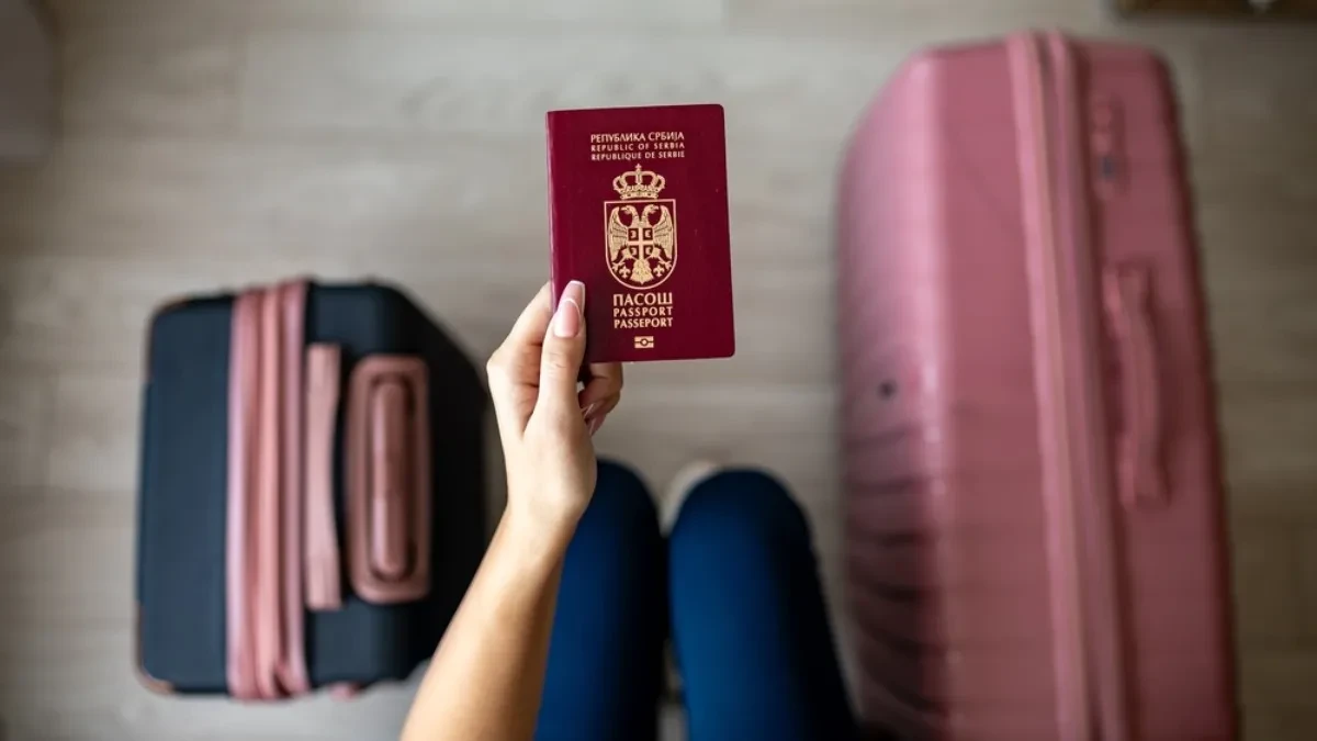Turiste iz Srbije greška na granici može koštati hiljade evra - mnogi ne znaju pravila koja važe u Evropi