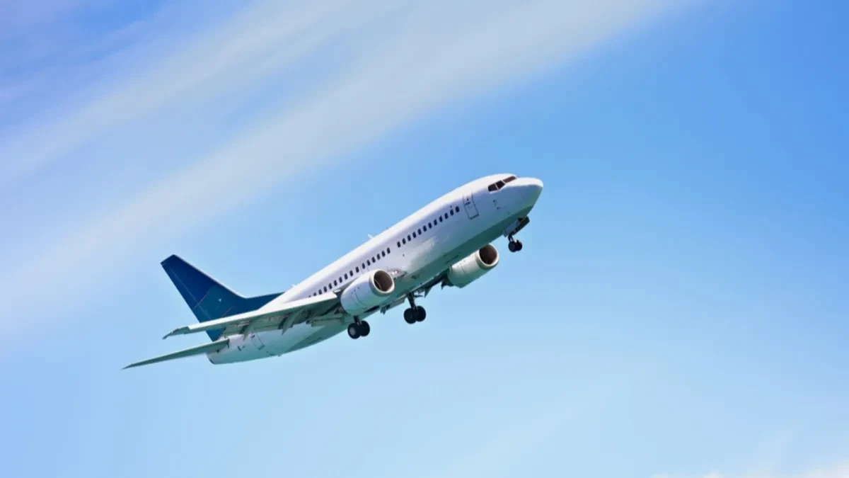 Uspešno završen maratonski let - Erbasov avion proveo preko 24 sata u vazduhu 