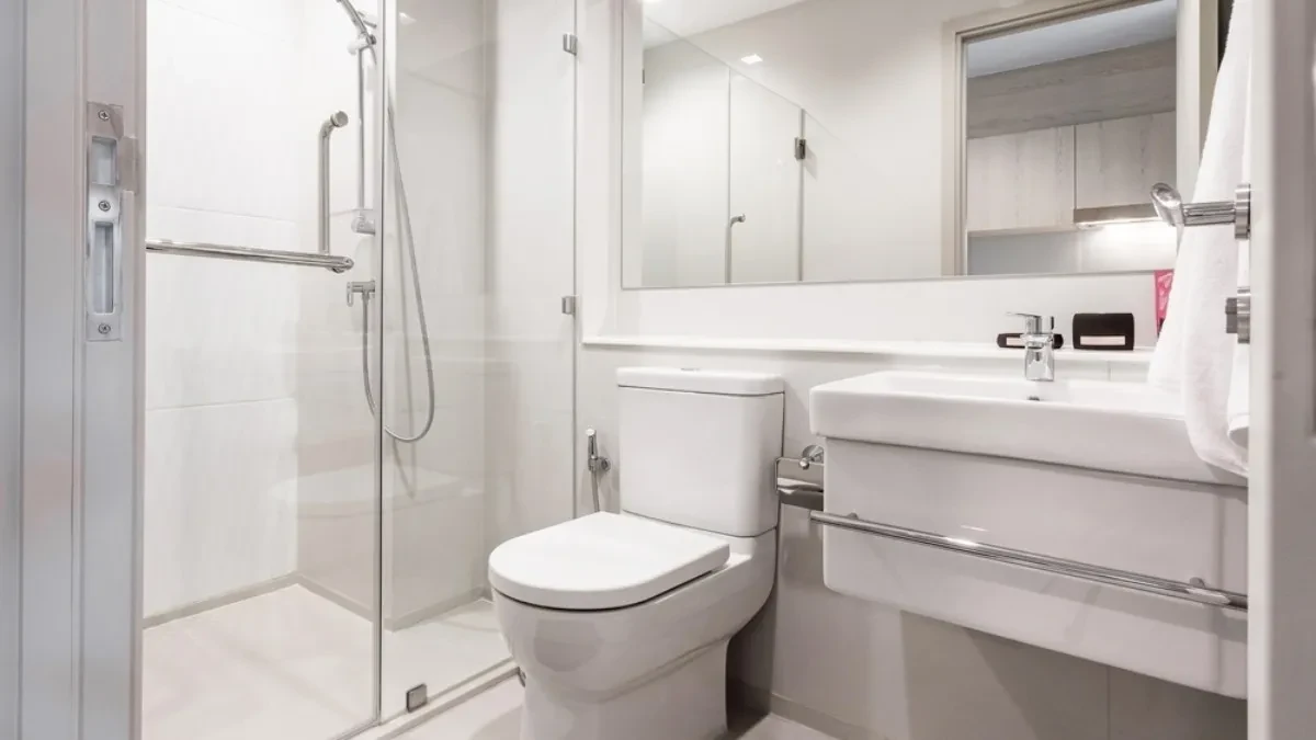 Kupatilo izgleda savršeno - zaboravite na pločice, novi materijal je pravi hit