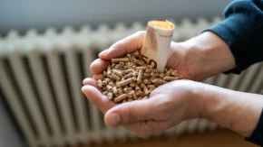 Pelet već poskupeo, cena je paprena - neki proizvođači više ne primaju narudžbine