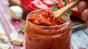 Zimnica postaje sve veći udar na kućni budžet - paprika skoro duplo skuplja nego pre nekoliko godina