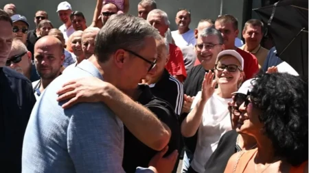 Vučić obišao domaću kompaniju - saopštio vest koja je obradovala domaćina 