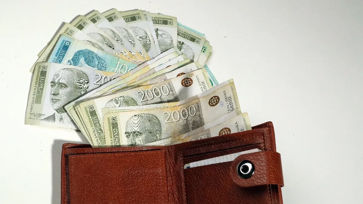 Uskoro počinje isplata - leks specijalis je ušao u skupštinsku proceduru