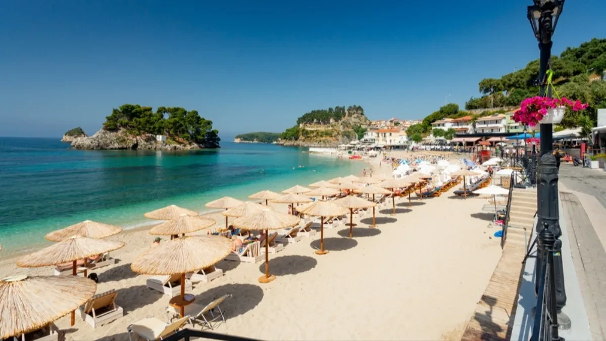 Grčka broji milijarde od turizma - Nemaca najviše, Amerikanci najviše troše 