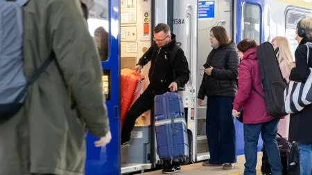 Ko planira putovanje u Crnu Goru, ovo mora da zna - voz Beograd–Bar produžen do kraja septembra