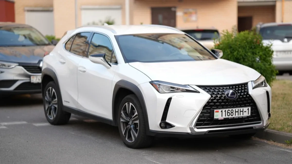 Preporuka stručnjaka za vozače preko 65 godina - ovo su najbolji automobili za bezbednu i sigurnu vožnju 