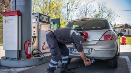 Vozači, spremite više novca - dizel ide na 232, benzin na 203 dinara