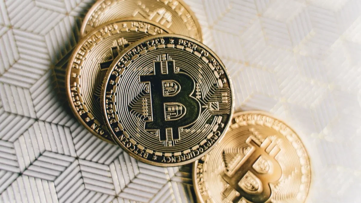 Bitkoin zakočio pred važan govor iz SAD - investitori čekaju signal o kamatnim stopama
